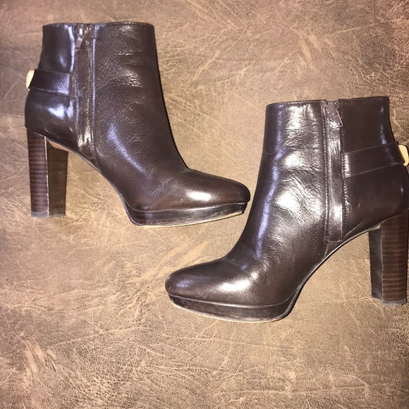 Worn once! Nine West Brown Platform Booties, 8M - Picture 8 of 8